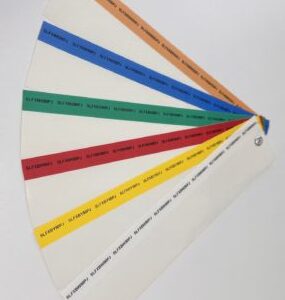 Alternative view of Keltainen, 50mm